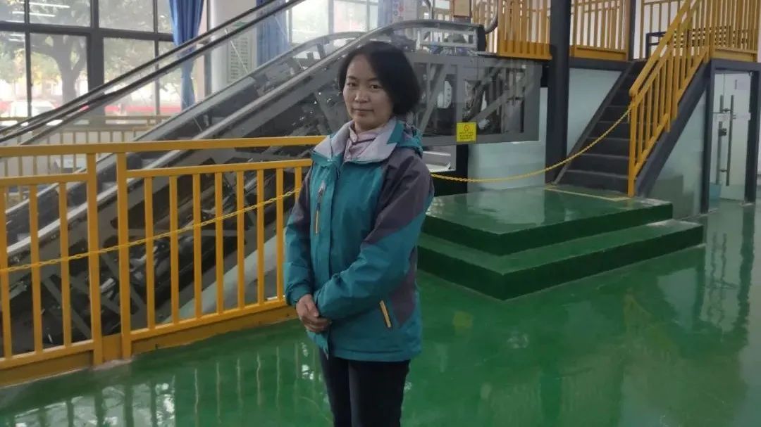 DSC_3608-1.jpg DSC_3608-1.jpg